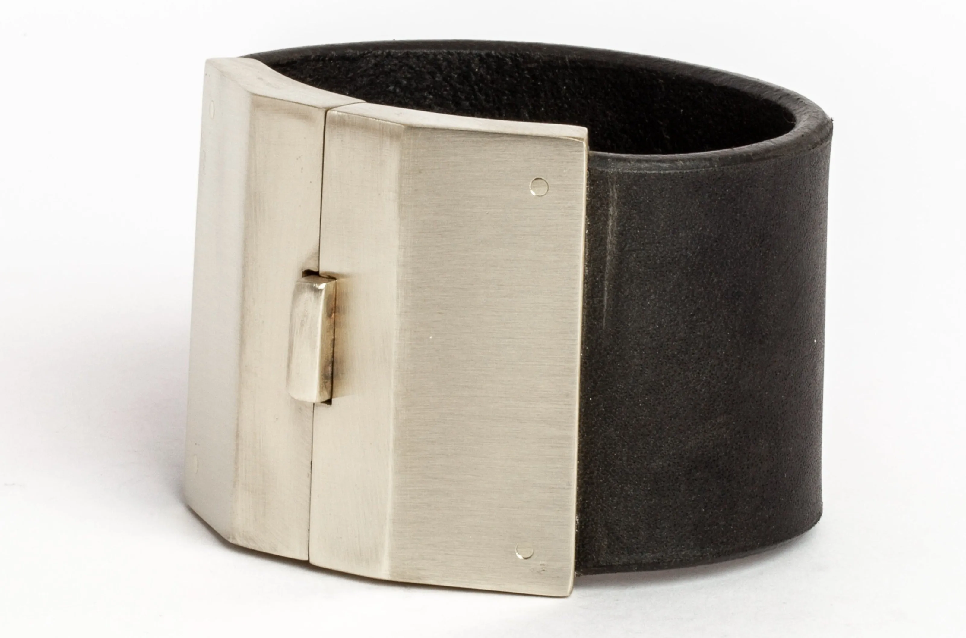 Box Lock Bracelet (Facet, Wide, BLK MA)