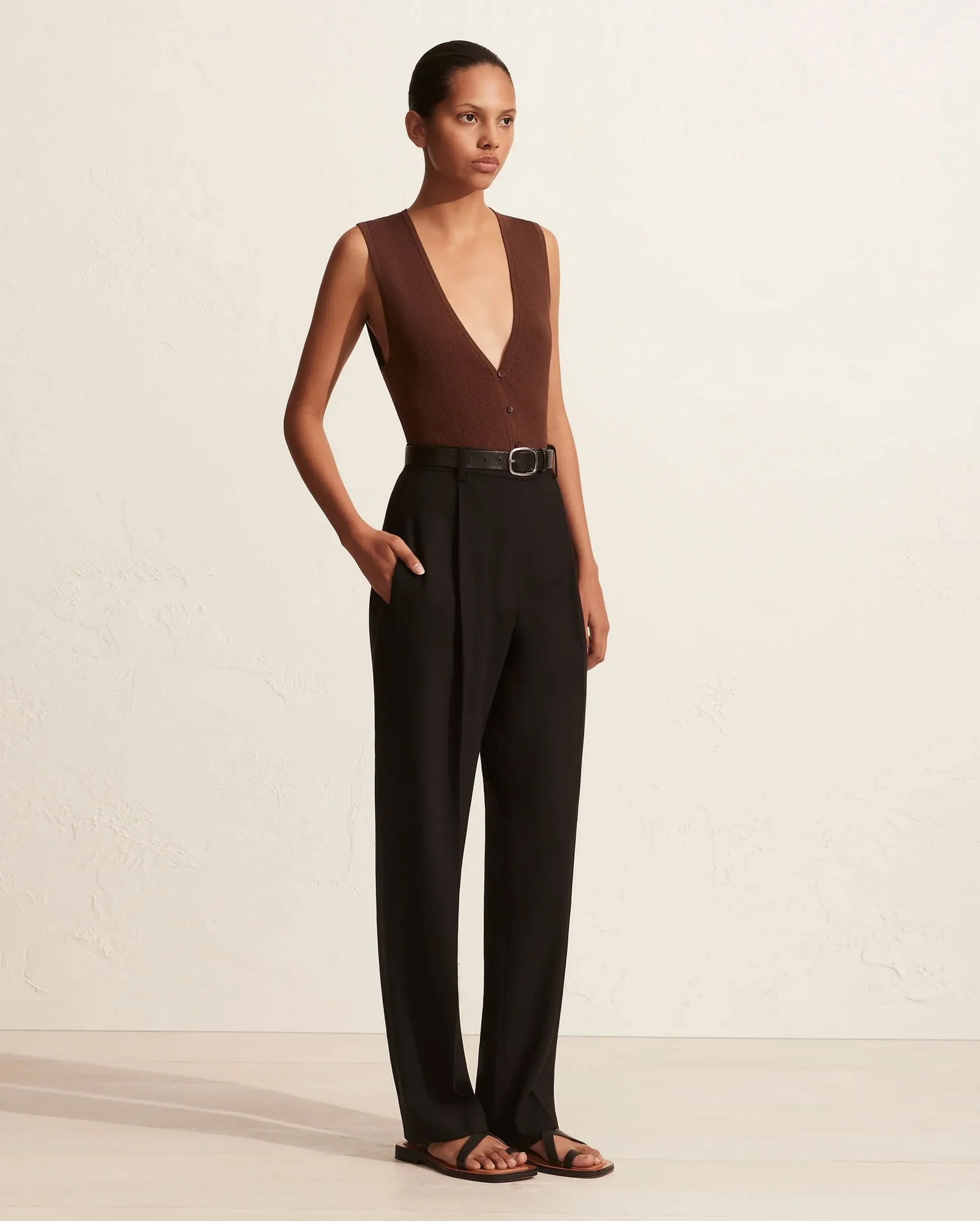 HIGH WAIST PLEAT PANT / BLACK