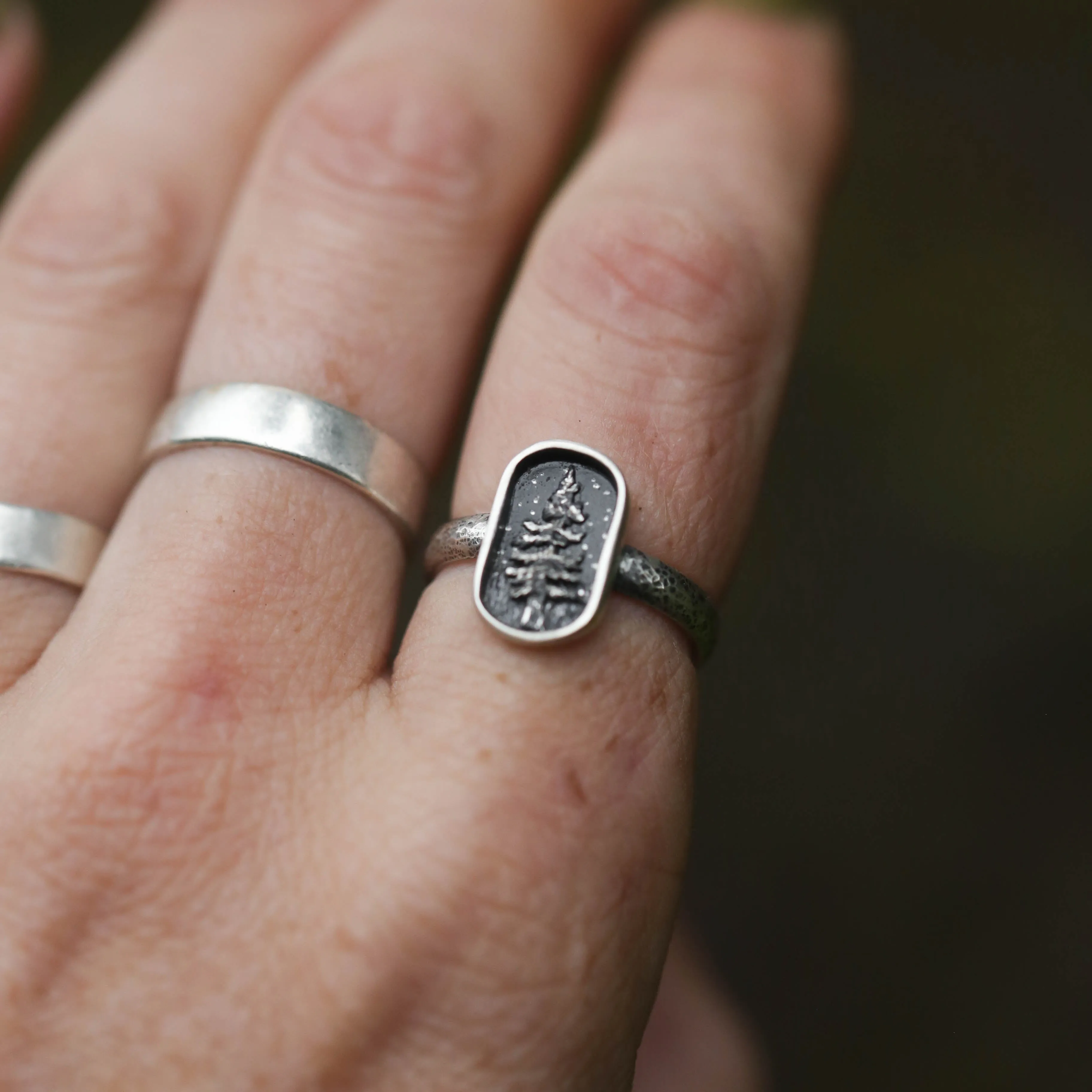 Lone Pine Sterling Silver Size 7.5 Ring