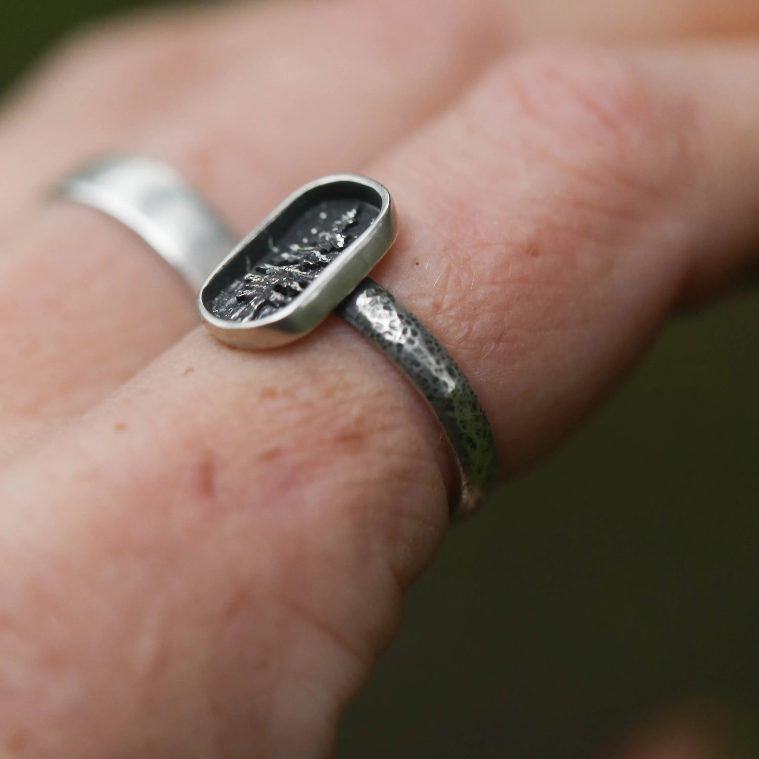 Lone Pine Sterling Silver Size 7.5 Ring