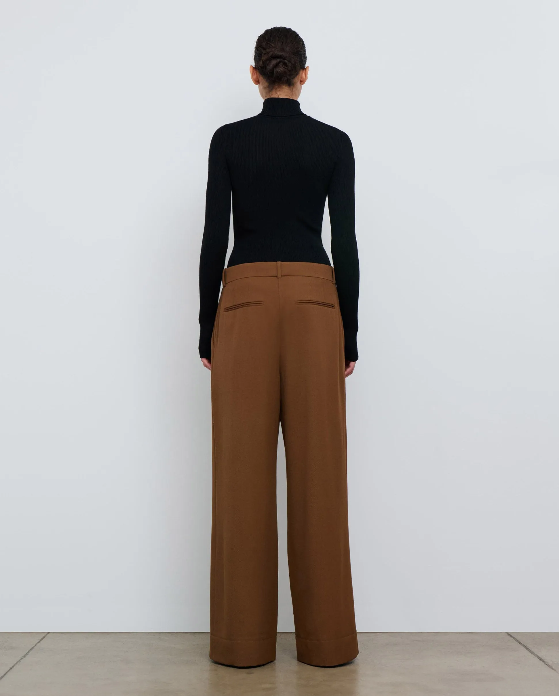 LOW RISE TROUSER / BROWN