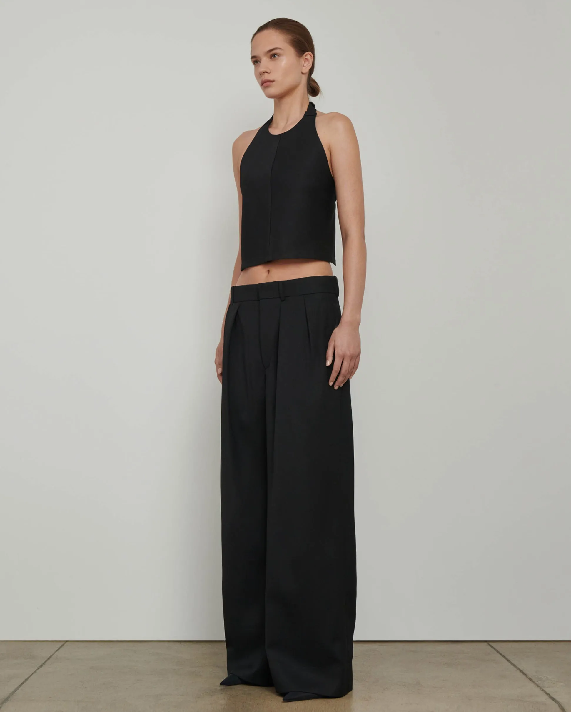 LOW RISE TROUSERS / BLACK