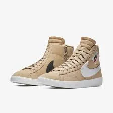 NIKE W BLAZER MID REBEL