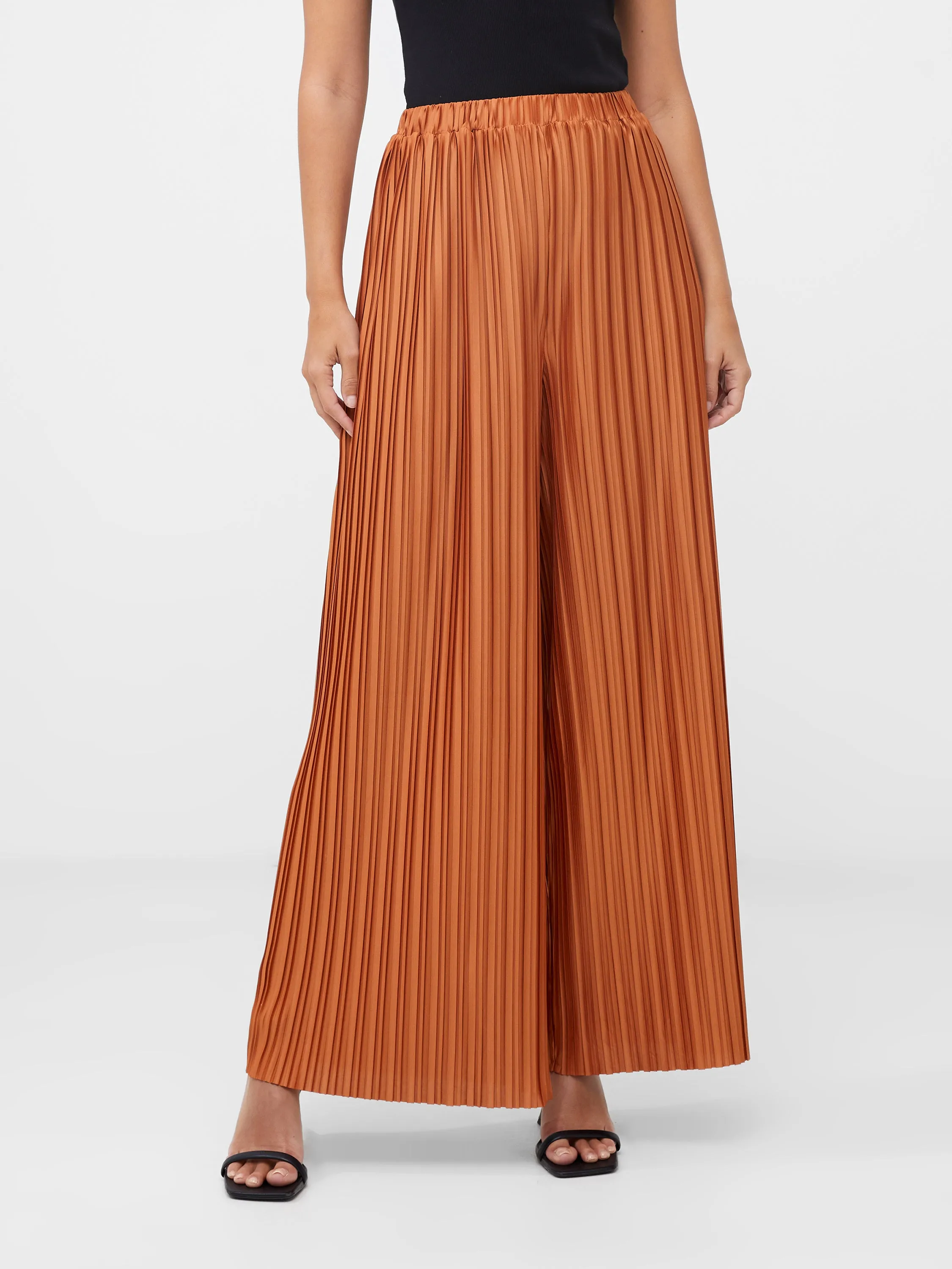 Regi Pleated Trousers